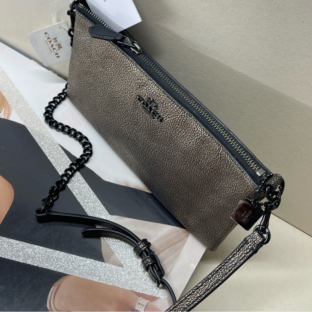 (new+tag) Coach metallic crossbody /clutch chain+leather - Picture 9 of 12